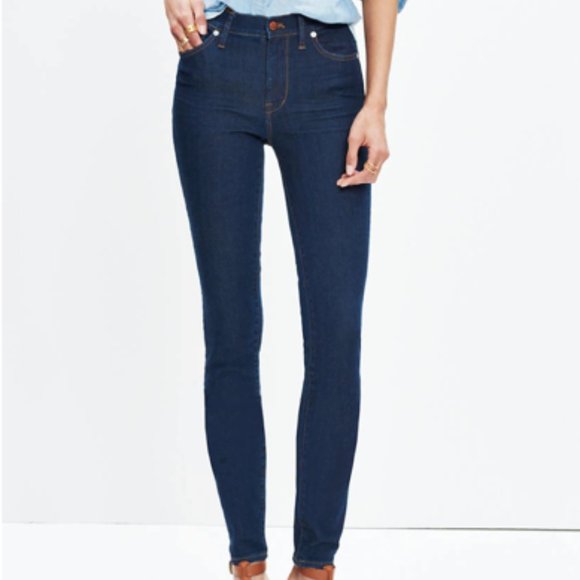 9" High-Rise Skinny Jeans in Davis Wash - Picture 1 of 7